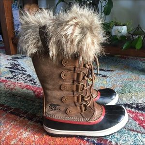 Sorel Joan of Arctic Waterproof Fur Boots 8.5